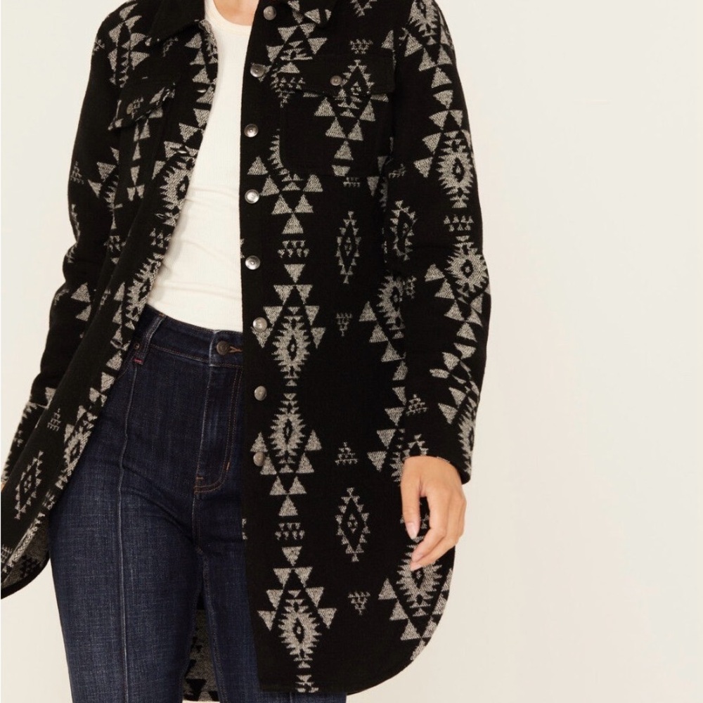 Shyanne Black and Gray Aztec Button Down Jacket